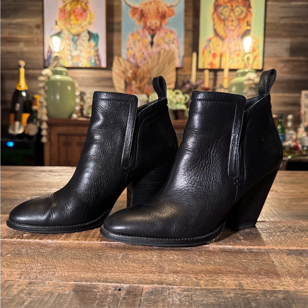 Dolce Vita Black Leather Ankle Boots